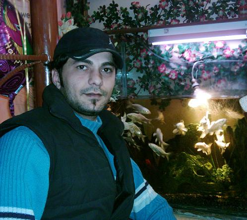 munir02.JPG - 44633 Bytes